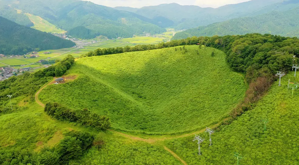 Toyooka Tourism Innovation Launches New Japanese Lifestyle Brand KANNABE ROOTS